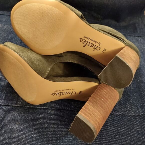 CHARLES DAVID Olive Green suede open toe booties sandal size 7 - Picture 5 of 5